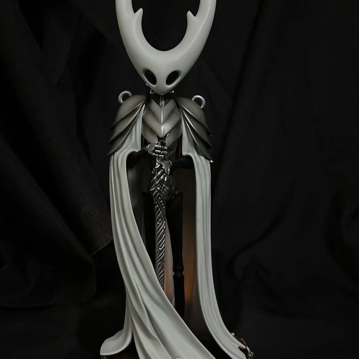 Pale Prince – Hollow Knight Pure Vessel Mini Figure