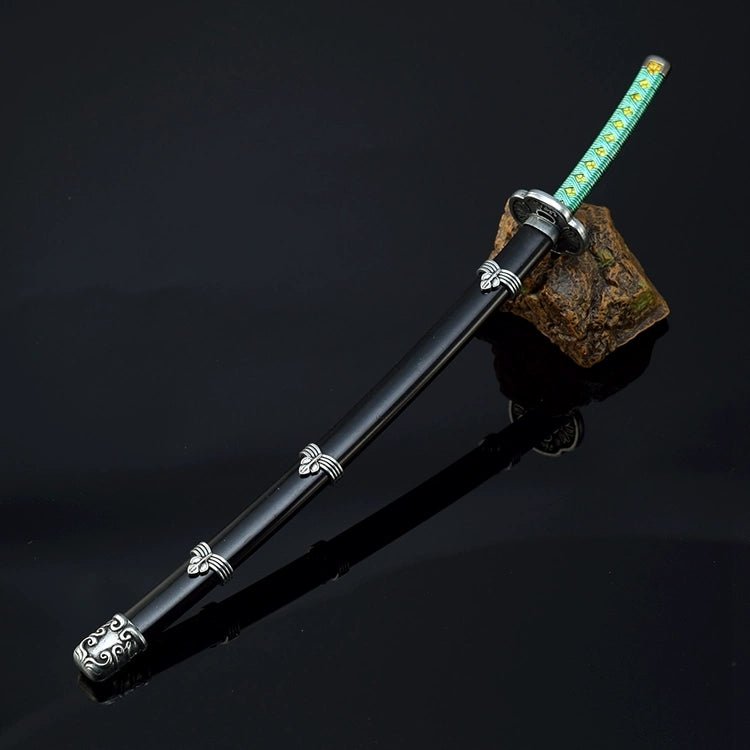 Kusabimaru mini katana replica — Sekiro inspired metal model.